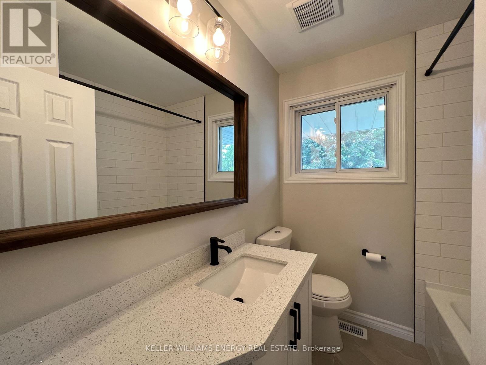 
                         Hillcroft Street Units                                                    